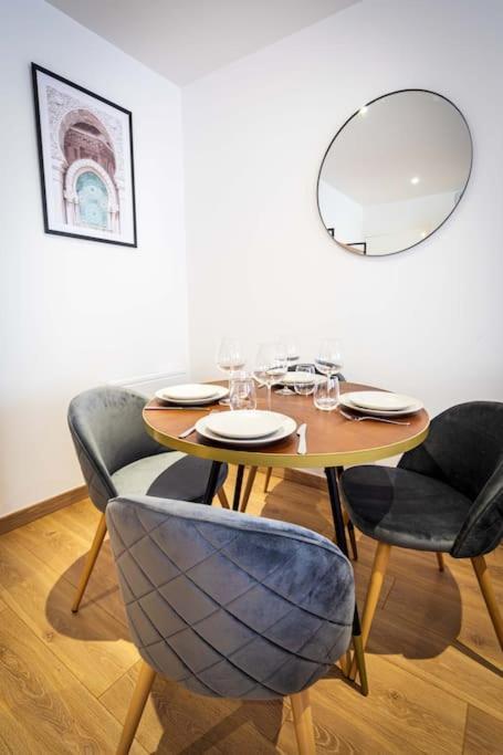 Appartement L'Albatros 007 - Hypercentre * Cosy * Wifi à Saint-Quentin  Extérieur photo